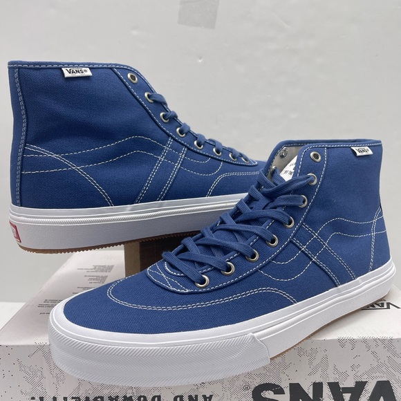 Vans Men’s Crockett High Decon
Canvas Blue/White
VN0007QVY6Z Sneakers - Picture 11 of 16